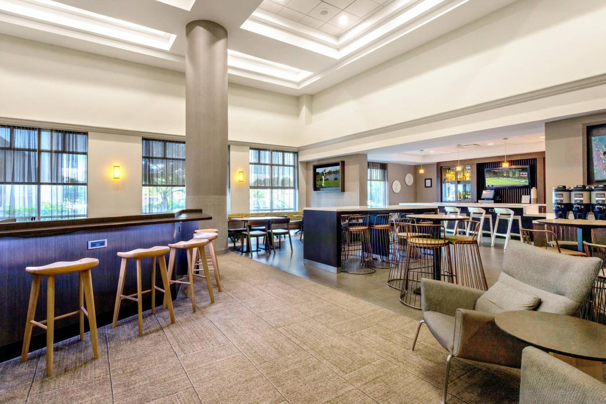 Springhill By Marriott Miami Airport South Blue Lagoon Area 3*