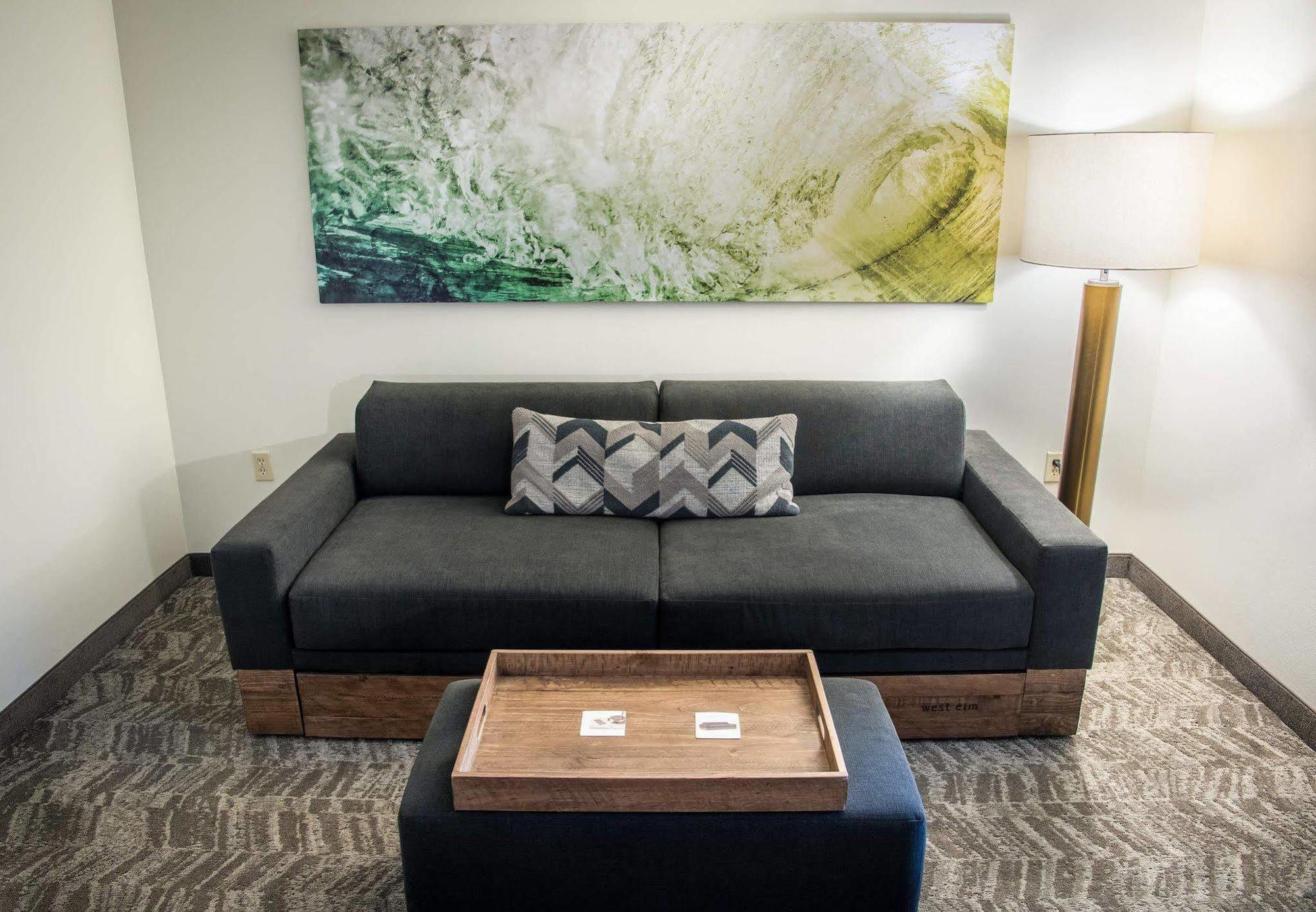 Hotel Springhill By Marriott Miami Airport South Blue Lagoon Area